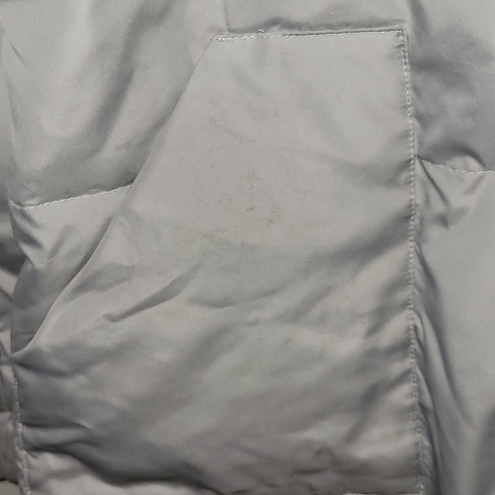 Chico's Women's Grey Puffer Jacket Size 2/Large - Picture 3 of 4